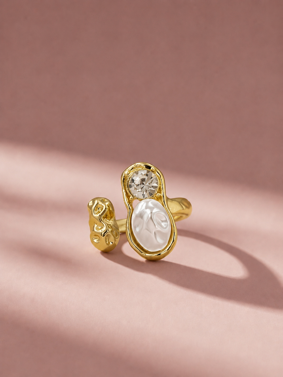 Pearl Crystal Ring
