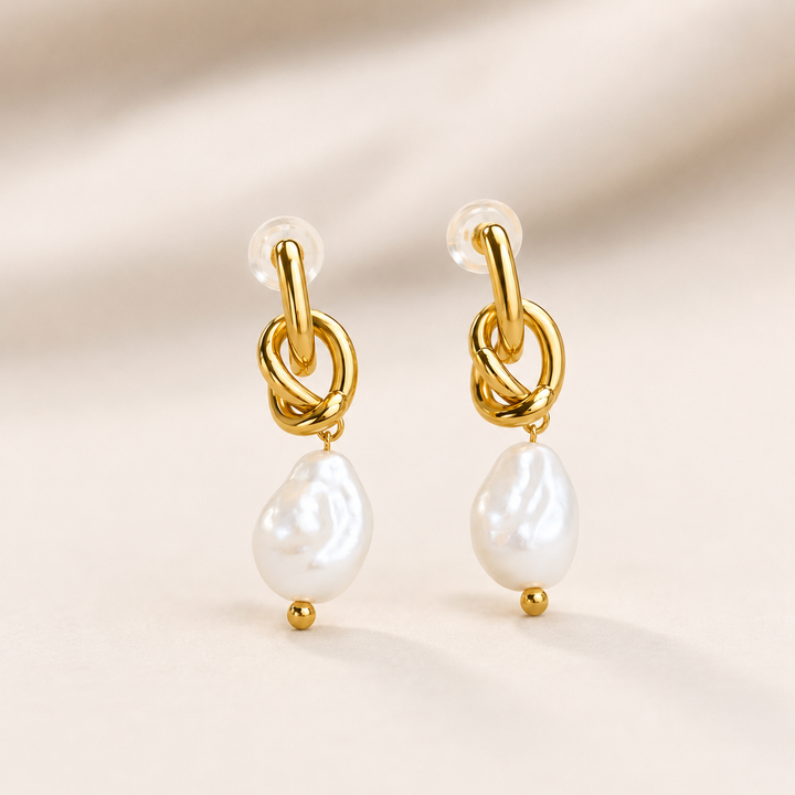 Golden Pearl Knots