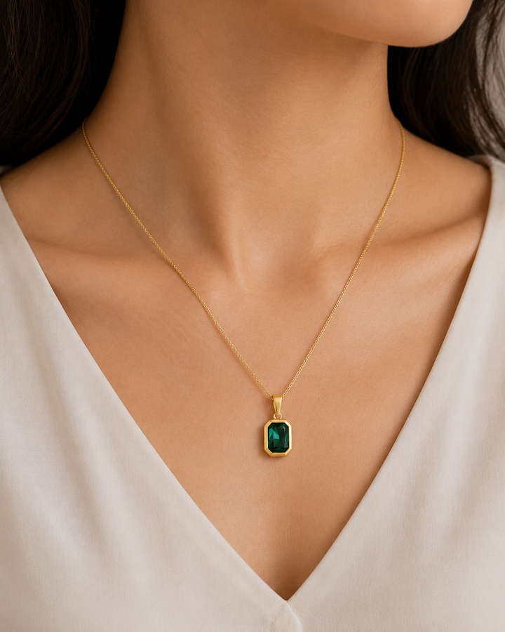 Classic Emerald Necklace